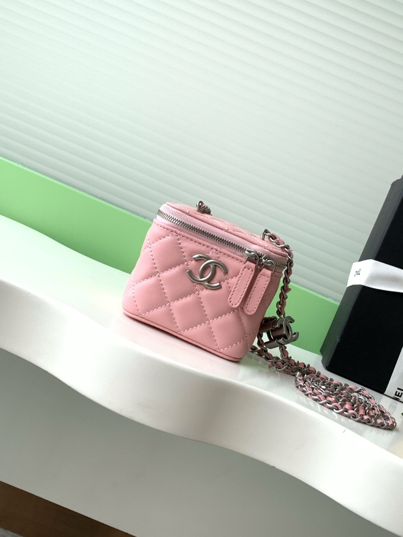 Ch**el cosmetic bags